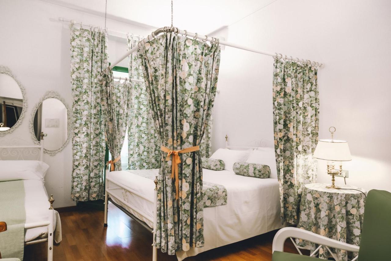 Eveline Portosole Hotel سانريمو المظهر الخارجي الصورة